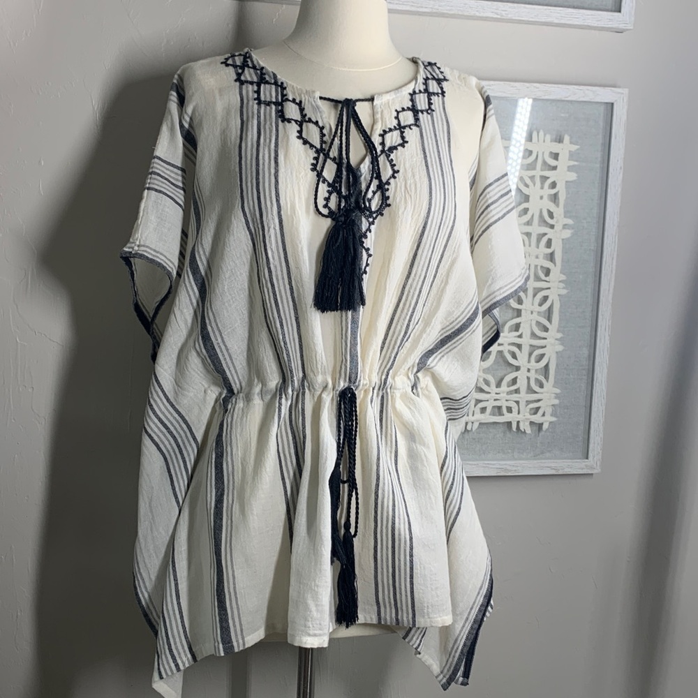 Vince Camuto embroidered tassel tie waist boho cotton top ivory & black stripes